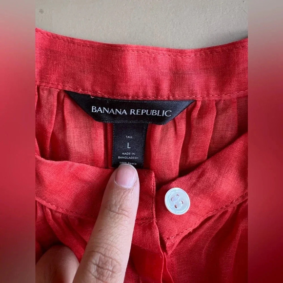 Banana Republic Red Button Down Shirt - Picture 2 of 5